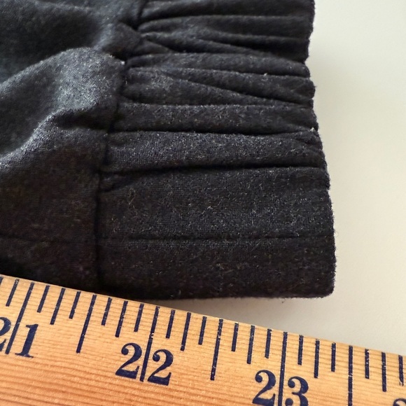 Cos Women's Wool Blend Bull on Cropped Jogger Pants - 4 - Picture 3 of 9